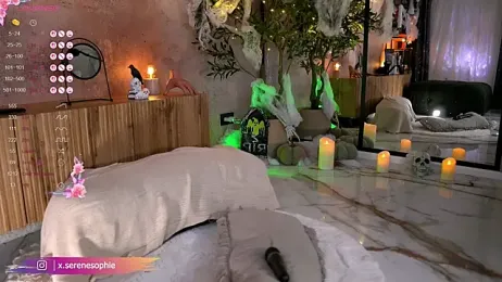 Serene_Sophiex webcam model stream image