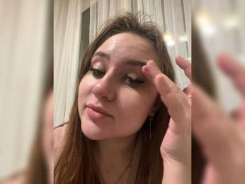 alina08 webcam model stream image