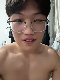 Ycen_ webcam stripchat model stream image