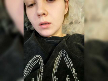 SweetyKitty25 webcam bongacams model stream image