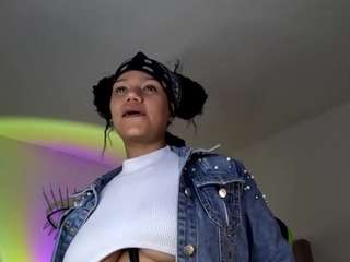 emma-ruiz webcam model stream image