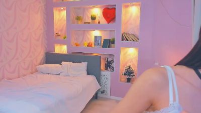 DollyBerner webcam model stream image