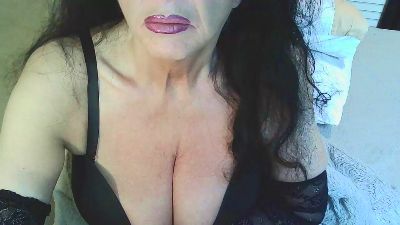 krystel_ webcam model stream image