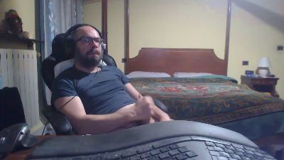 miktrent1 webcam cam4 model stream image