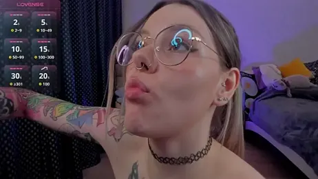 Marta_May_ webcam model stream image