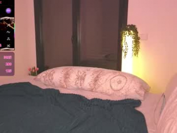 cherrrish_ webcam model stream image