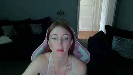 Red_firesquirt webcam model stream image