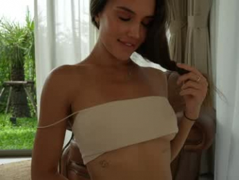 valerieh webcam model stream image