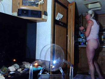 mylfGlama webcam model stream image