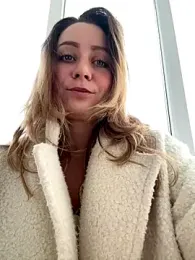 Puzdosia webcam model stream image