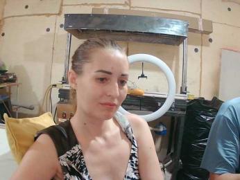 Paramy webcam bongacams model stream image