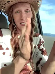 GoldenFlameGoddess webcam model stream image