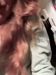 GoldenFlameGoddess webcam model stream image