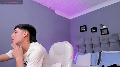 Ares_di_martin webcam model stream image