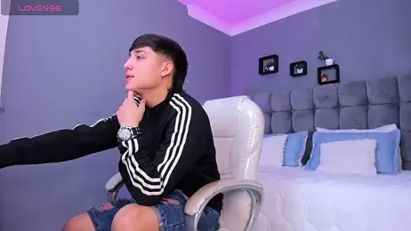 Ares_di_martin webcam model stream image