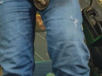 aaronbomer webcam model stream image