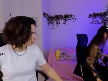 mia_mooon_ webcam model stream image
