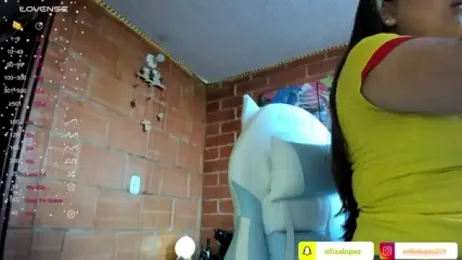 sofiaalopez2 webcam stripchat model stream image