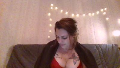 OphelieW webcam model stream image