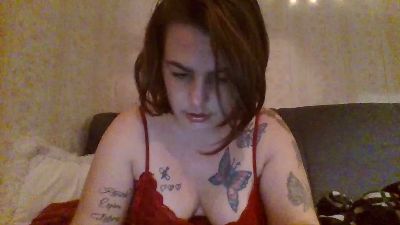 OphelieW webcam model stream image