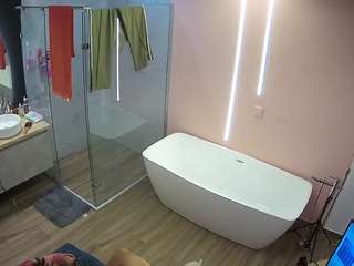 voyeurcam-casa-salsa-bathroom-2 webcam model stream image