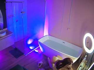 voyeurcam-casa-salsa-bathroom-2 webcam model stream image