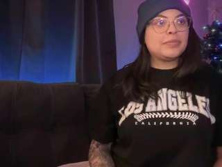 drizzypeach602 webcam model stream image