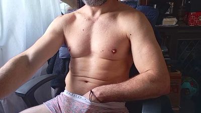 Lomur webcam model stream image