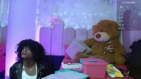 puca_ebony webcam model stream image