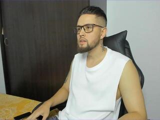 Bastian Watson webcam model stream image