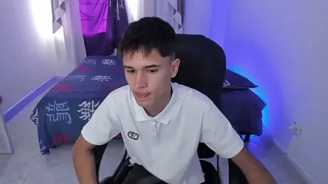 Aron_Boyy webcam model stream image