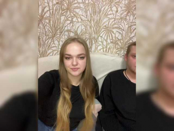 sweet1squirt webcam model stream image