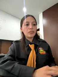 Emily-7_ webcam model stream image