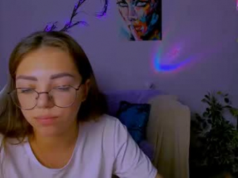 kiki_swan webcam model stream image