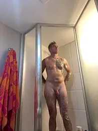 DILFiGuess1 webcam model stream image