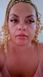 Ruby8 webcam model stream image
