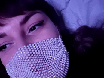 Zadirafoxy webcam model stream image