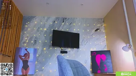 miss_bubbles_ webcam model stream image