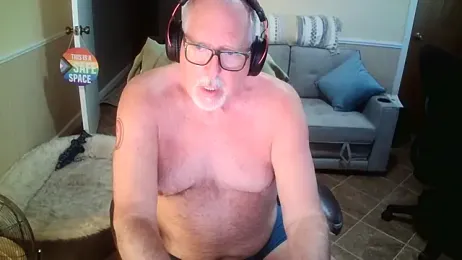 superbearboss webcam model stream image