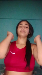 LizG01 webcam model stream image