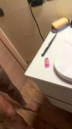 Aurora99x webcam model stream image