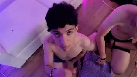 Handsomeboyss19 webcam stripchat model stream image
