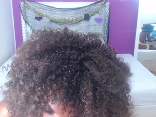 nnocent-sexy-lady webcam model stream image