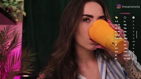 CuteAnna- webcam stripchat model stream image