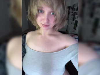 peDoVo4ka228 webcam model stream image