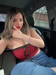 Alirawrz webcam model stream image