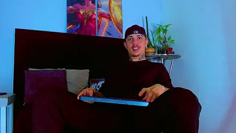 HannibalLester webcam stripchat model stream image