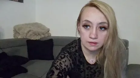 LoveXAddict webcam model stream image