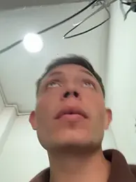 santiObrero webcam model stream image