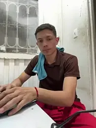 santiObrero webcam model stream image